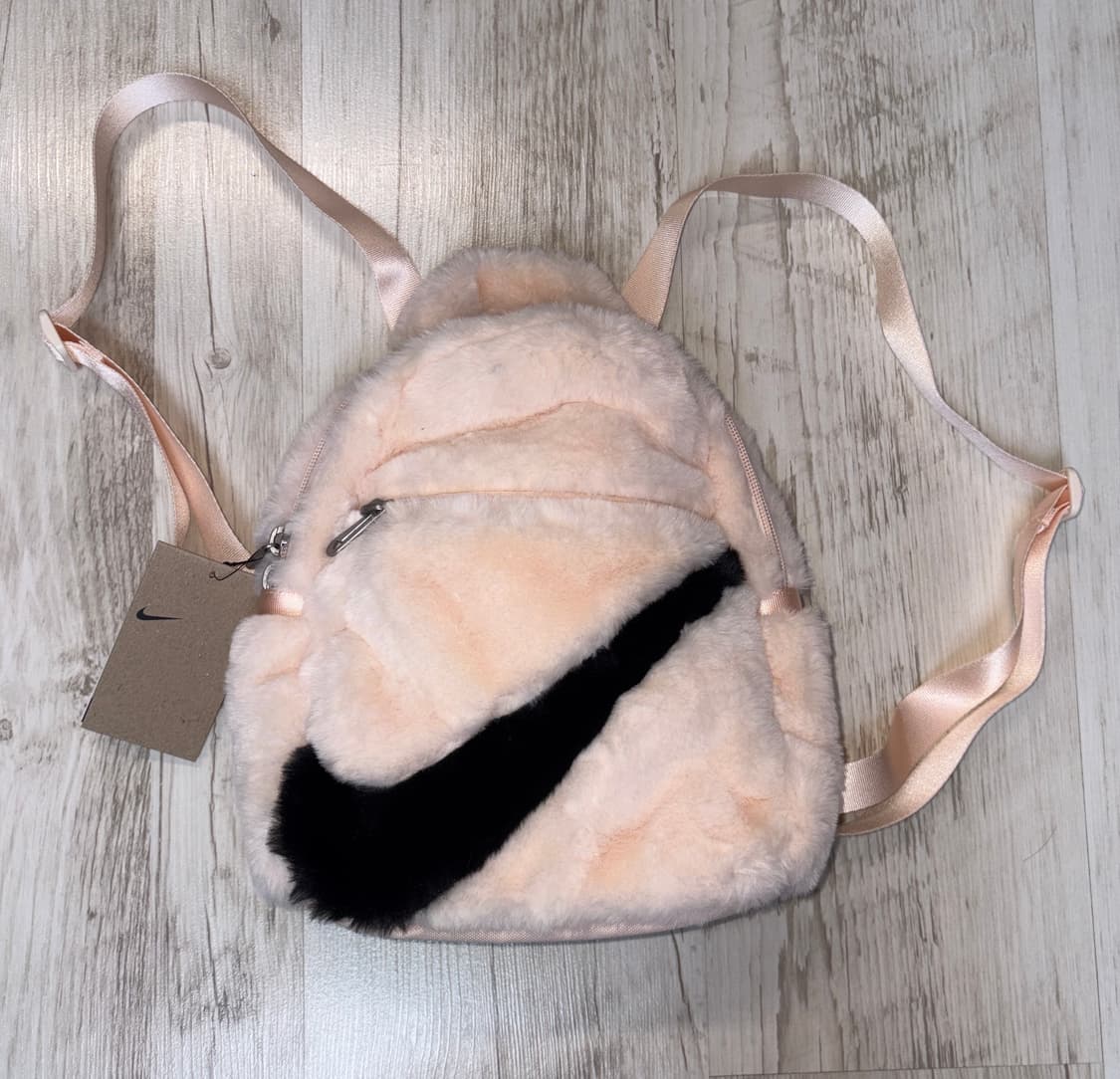 나이키 미니 퍼 백팩 상품이미지1