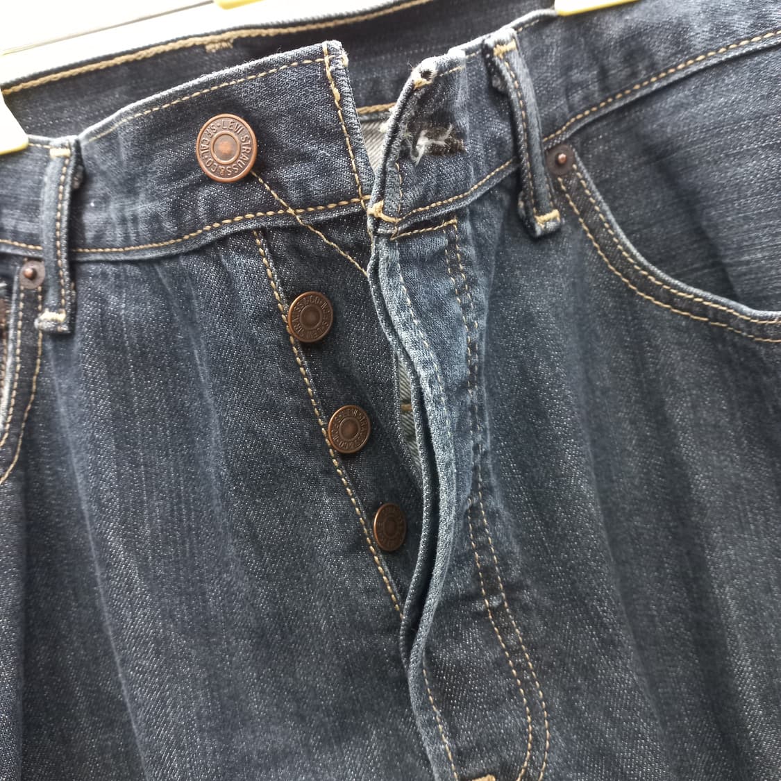 리바이스 501 워싱 청바지 (허리 34) 상품이미지2