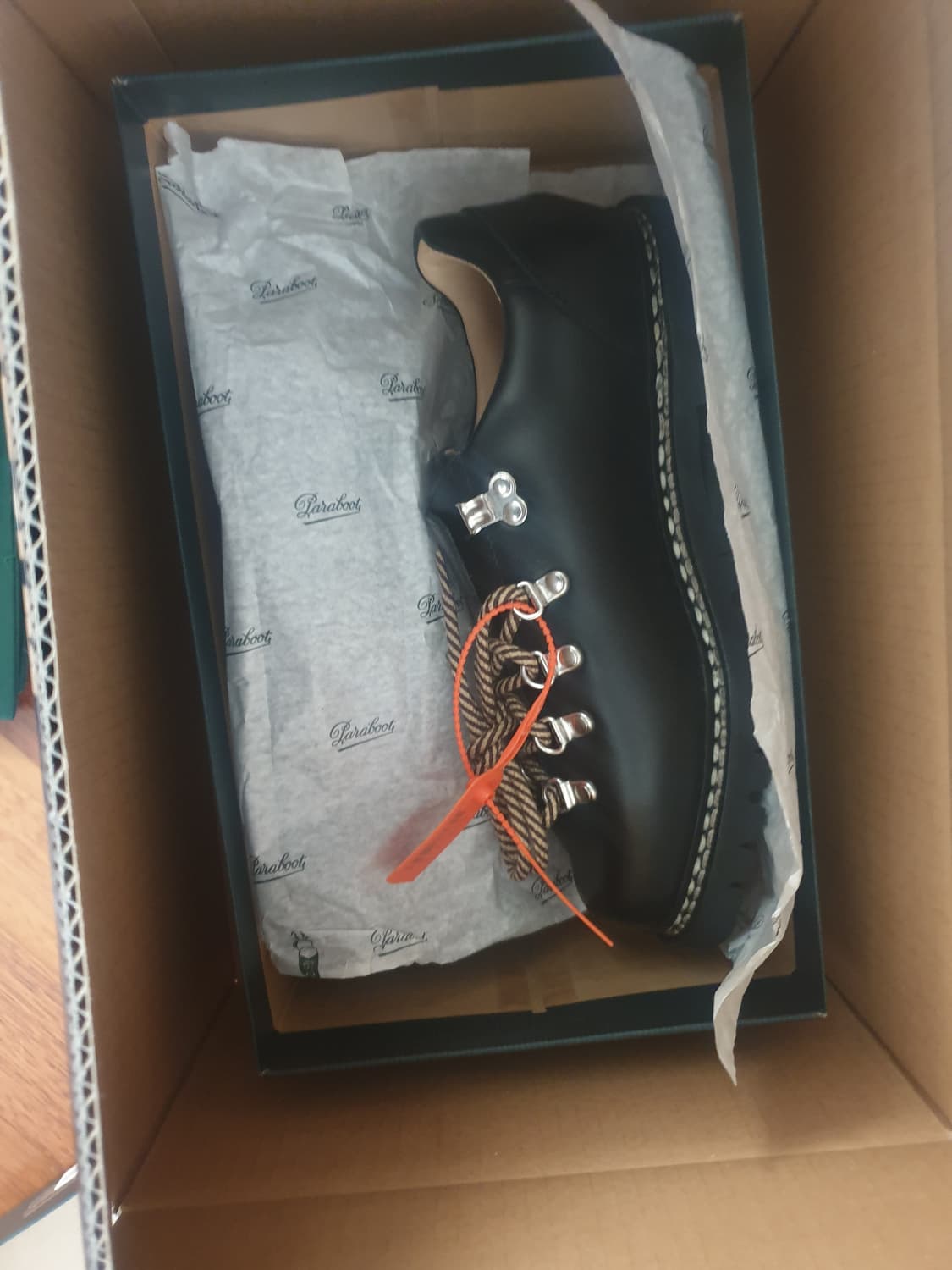 파라부트 클루사즈 uk7 블랙 상품이미지2