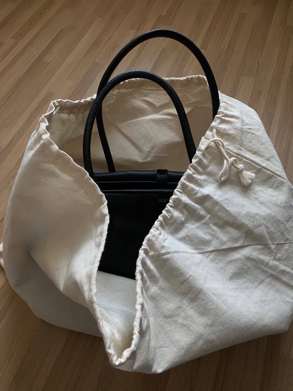 자크뮈스 투리스모백 블랙 라지 상품이미지10