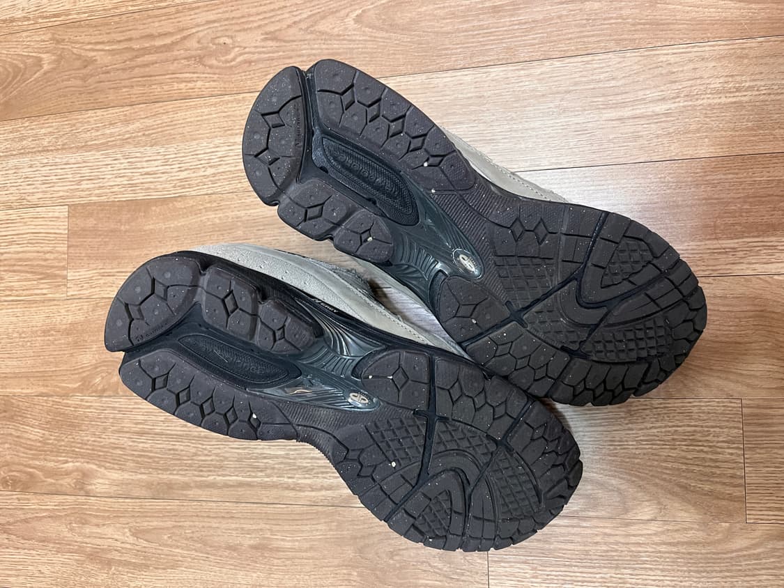 뉴발란스 2002r 255 상품이미지4