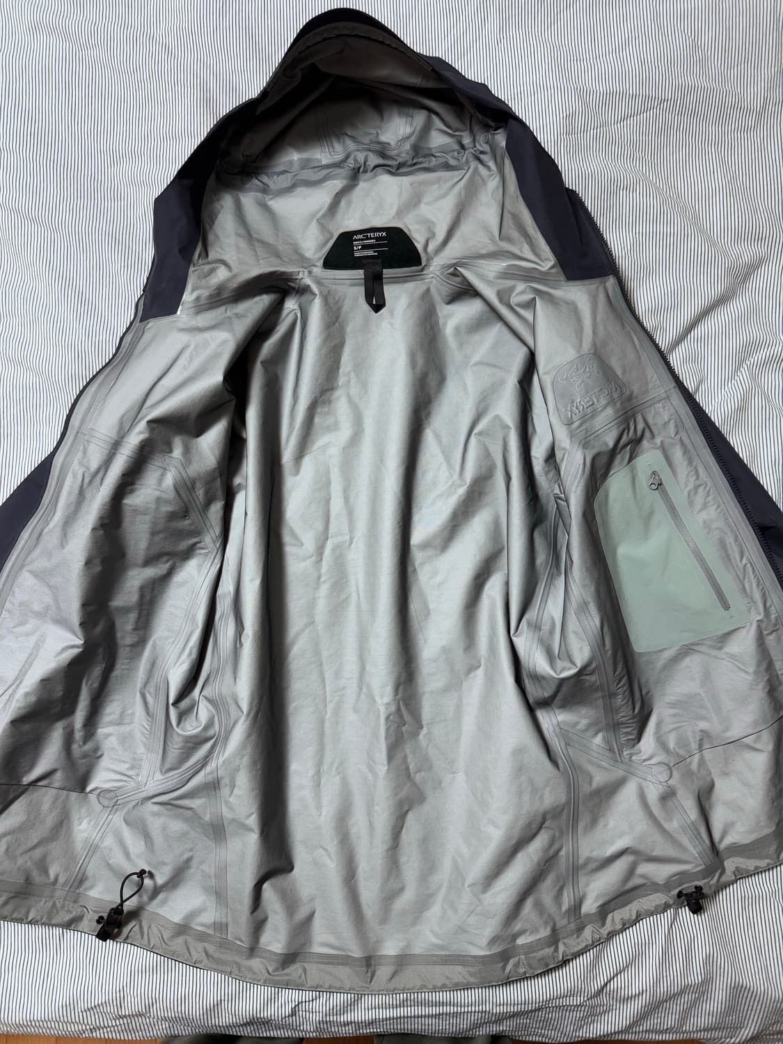 (S급) 아크테릭스 베타 자켓 블랙 사파이어 상품이미지8