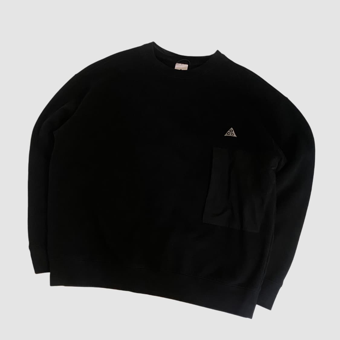 나이키 acg 맨투맨 상품이미지1