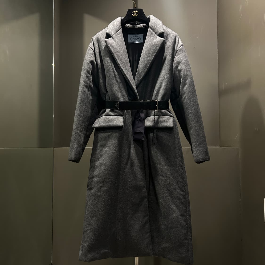 프라다 벨티드 캐시미어 패딩 코트 상품이미지6