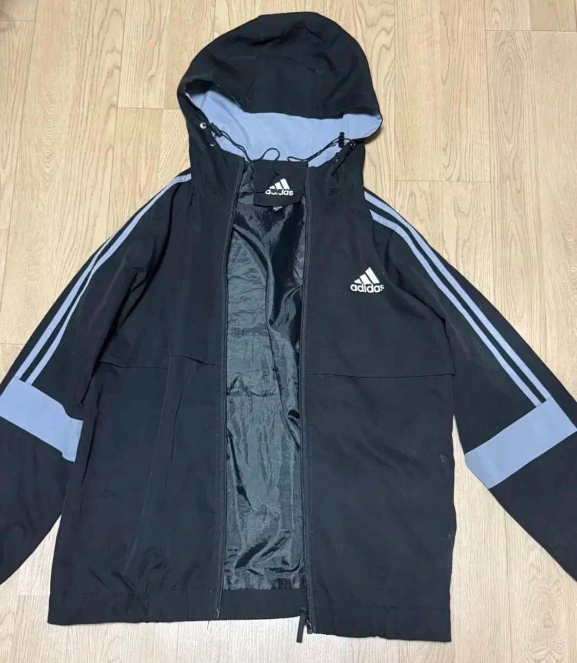 아디다스 바람막이 상품이미지1