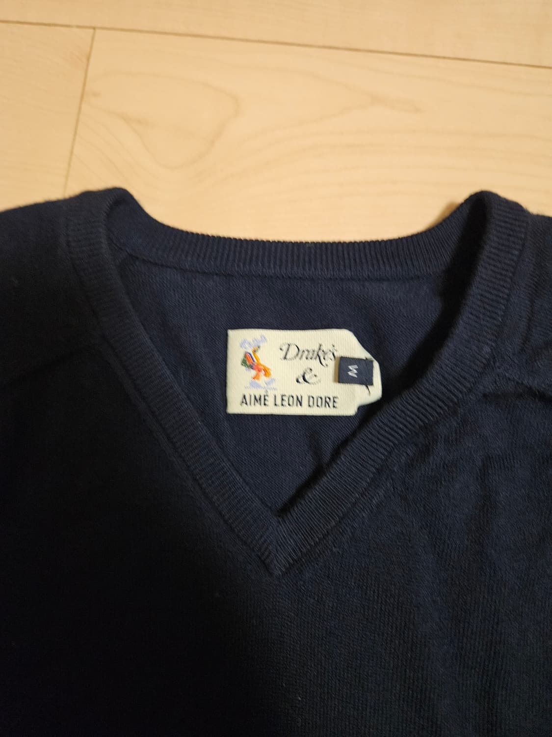 드레익스 x ALD 콜라보 V넥니트 상품이미지3