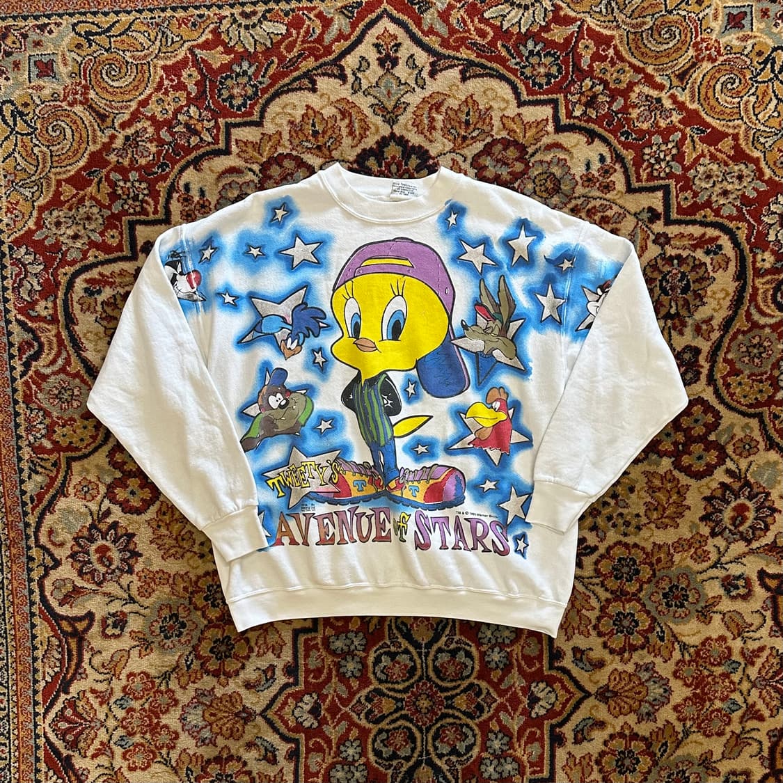 90s Looney Tunes 'Tweety' AOP Sweatshirt 상품이미지1