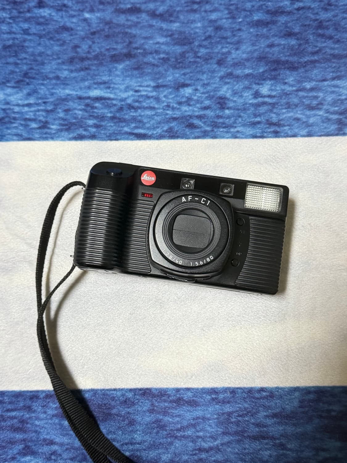 라이카 af-c1 필름 카메라 판매합니다 (가죽케이스포함) 상품이미지1