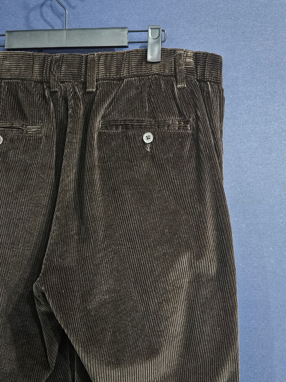 에잇세컨즈 다크브라운컬러 남성 허리 34~35 코듀로이 팬츠  상품이미지8
