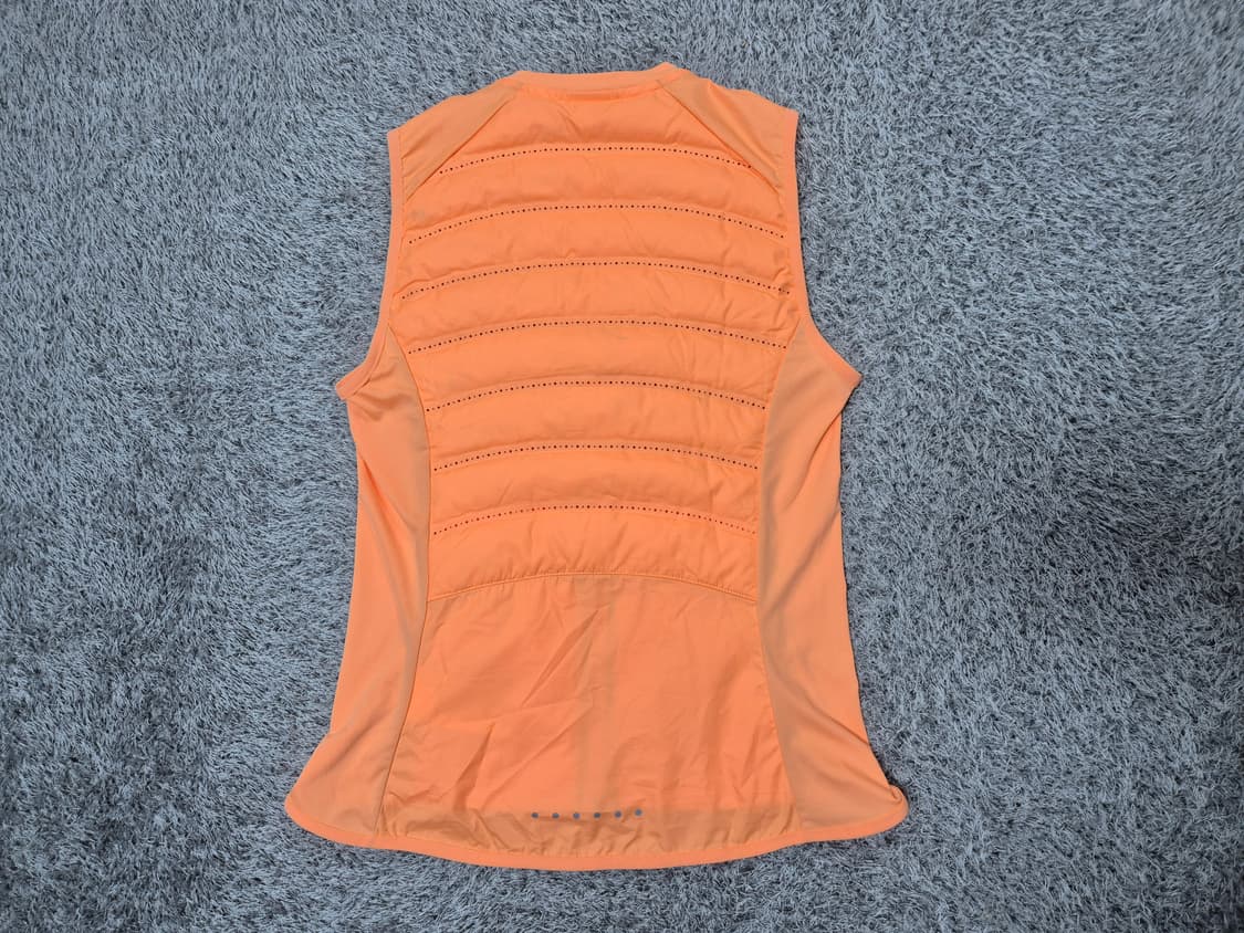 나이키 에어로프트 여성 구스 다운조끼 M(85) 상품이미지4