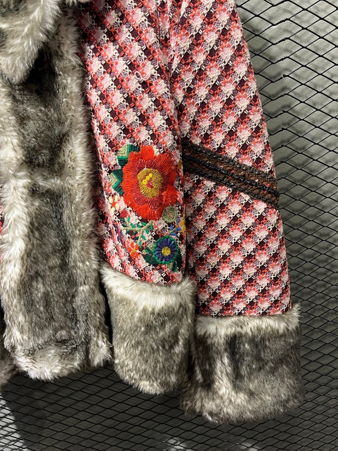 OILILY 퍼 트림 트위드 자켓 상품이미지2