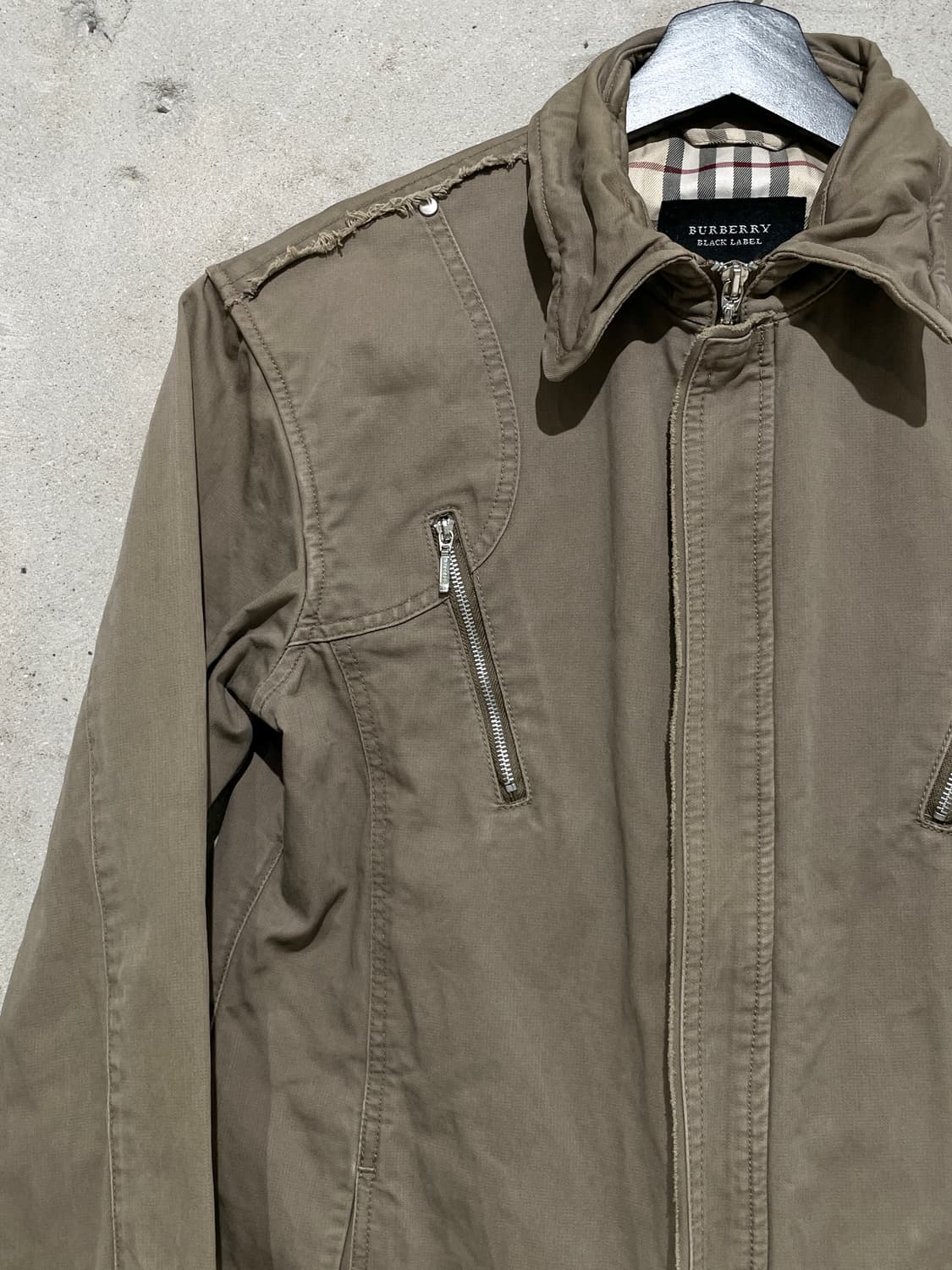 버버리 블랙라벨 90’s 라이트 브라운 히든 집 자켓 상품이미지2
