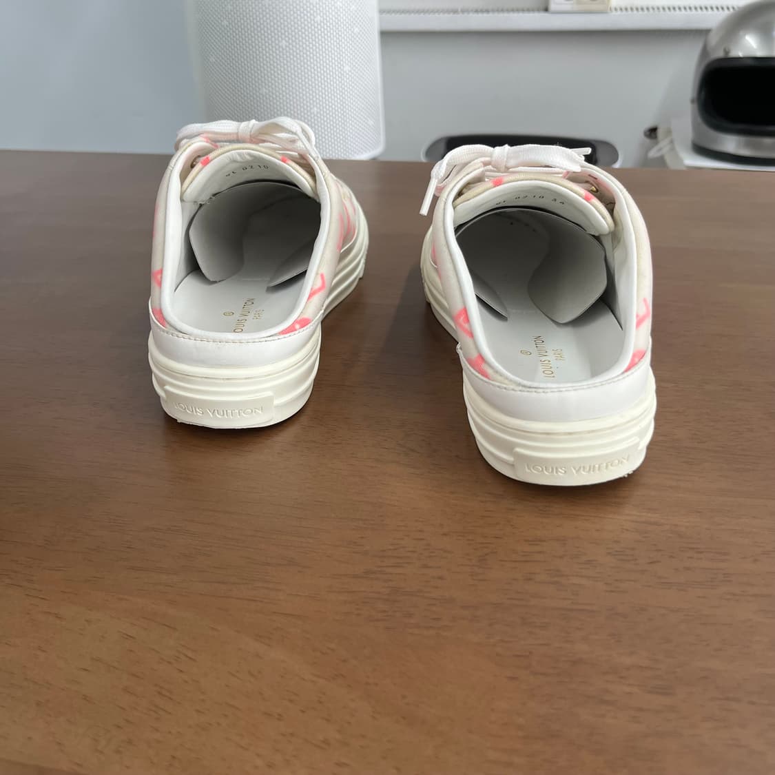 루이비통 스텔라 오픈백 뮬 36 상품이미지4