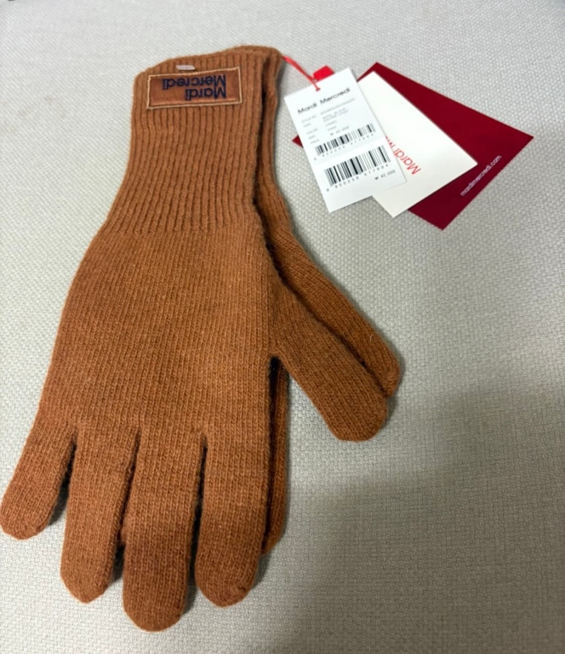 마르디메르크디 울 장갑 새상품 브라운 색상 새제품 상품이미지1