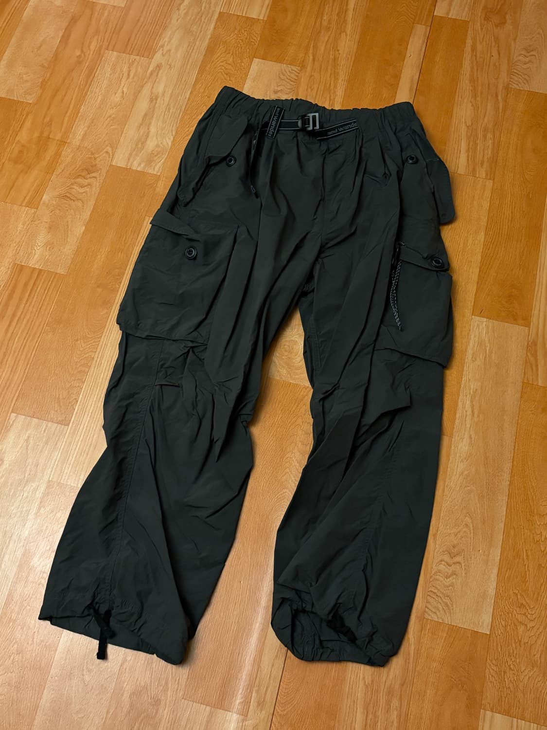 앤드원더  FW24 오버사이즈드 카고 팬츠 차콜 L 상품이미지1