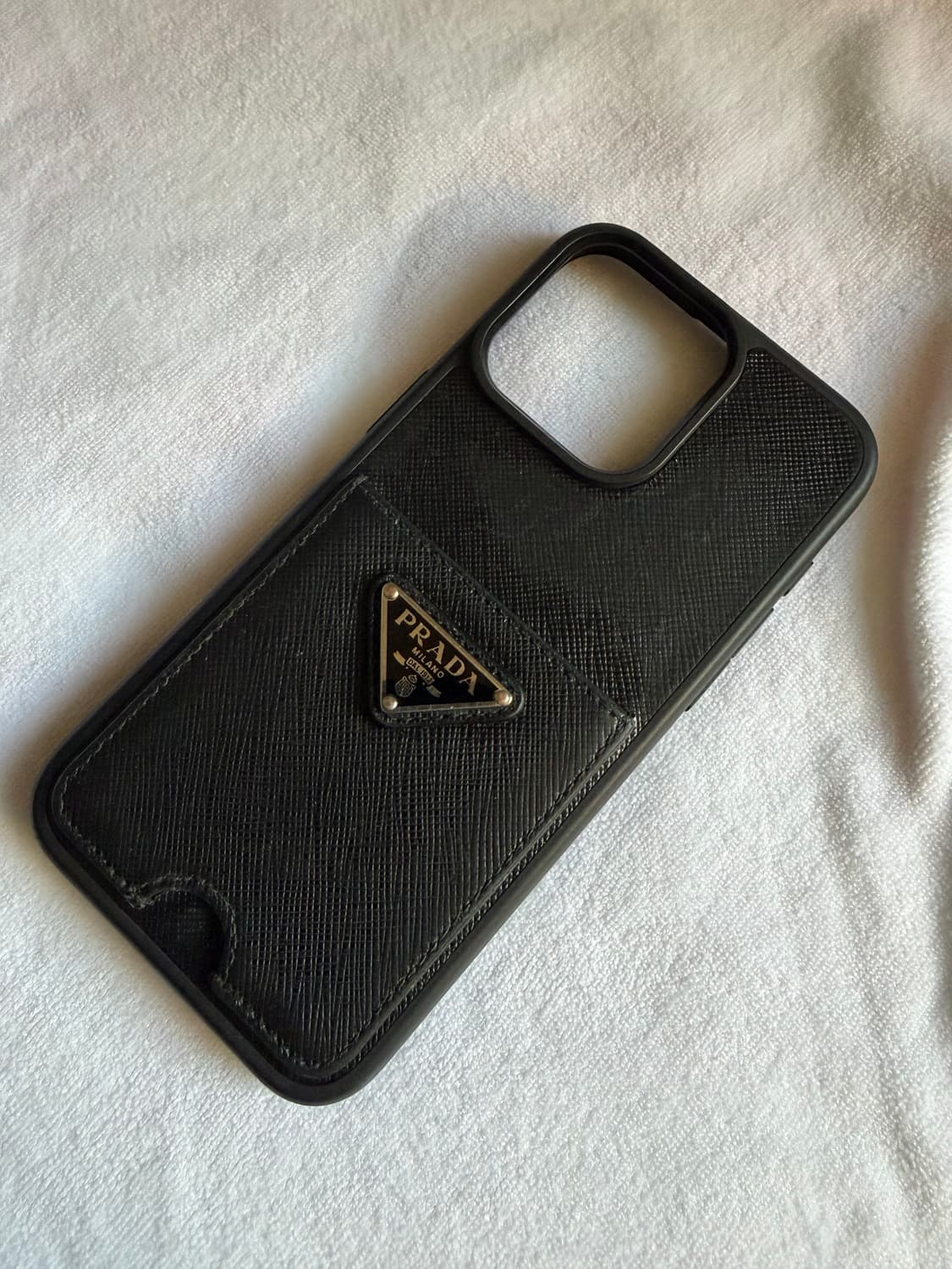 아이폰 15프로맥스 프라다 케이스 상품이미지1