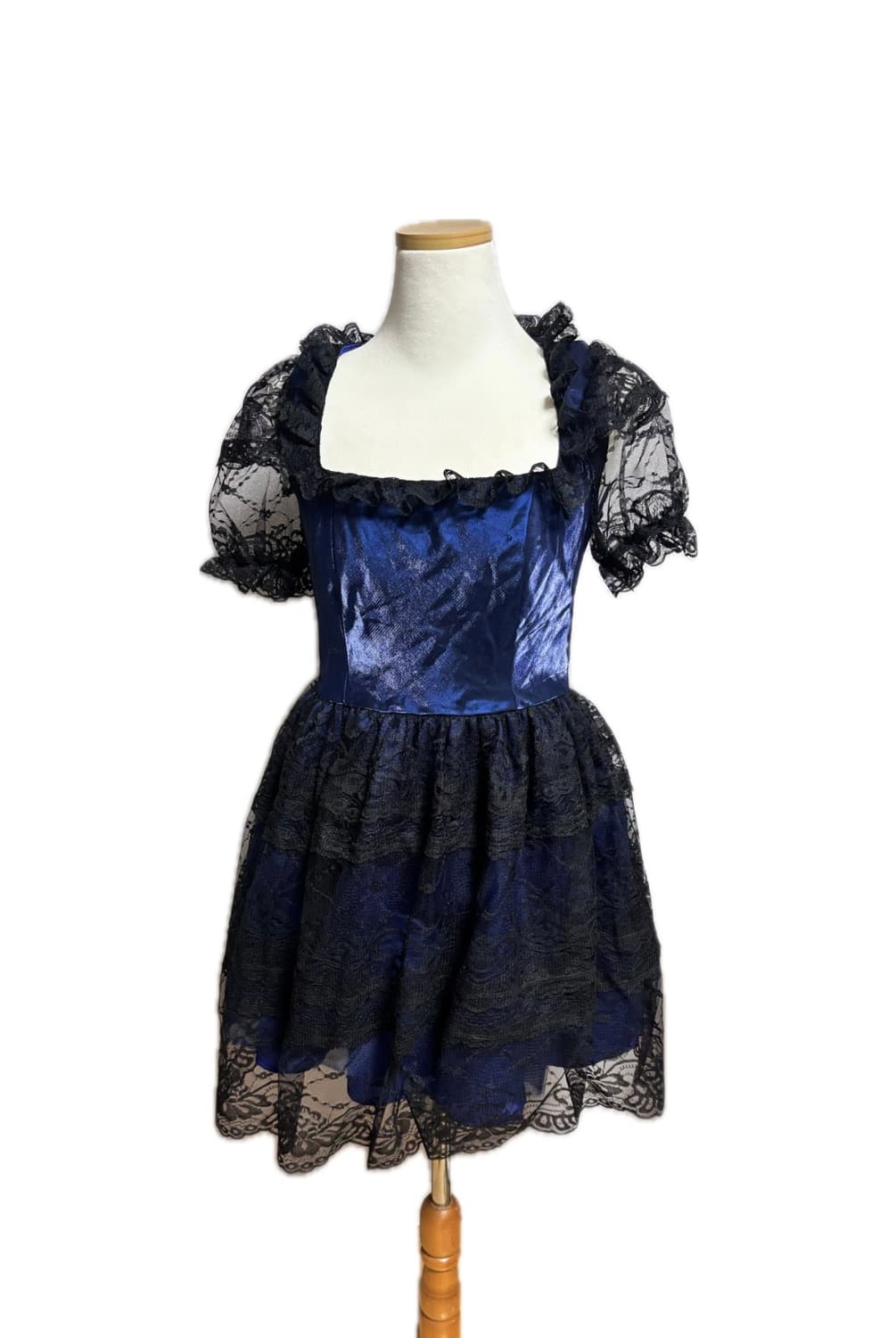 [원가10만원대] 돌스킬(Dolls Kill) 고스로리 미니 원피스 상품이미지4