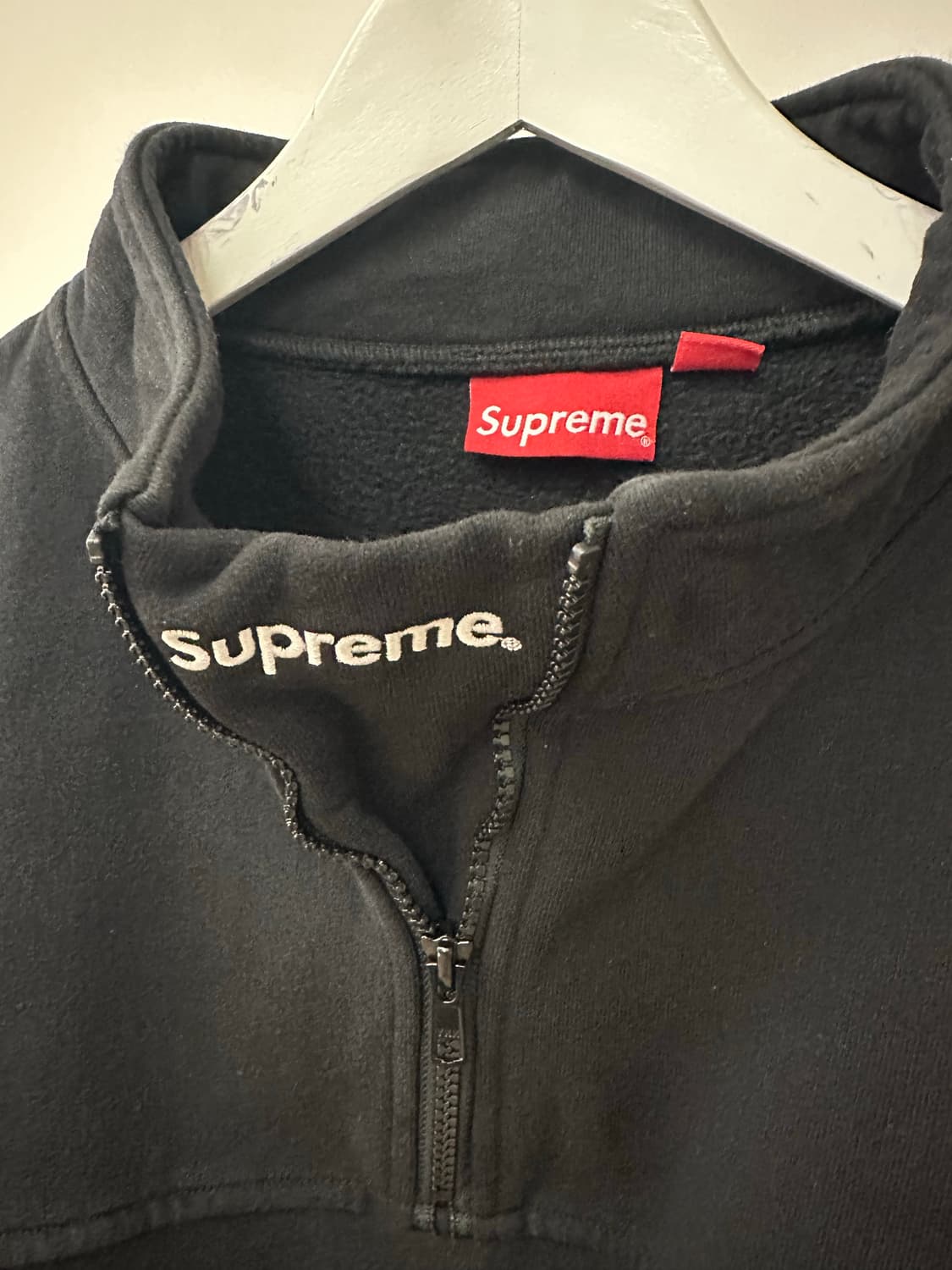 슈프림하프집업 상품이미지1