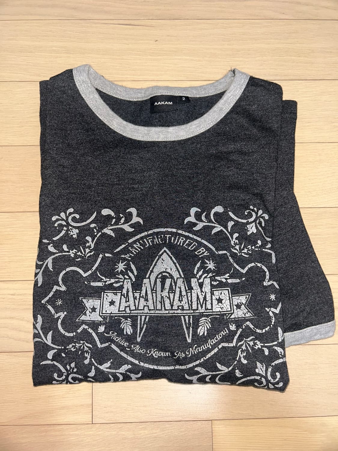 아캄 Stamp Printed Ringer Top 상품이미지2