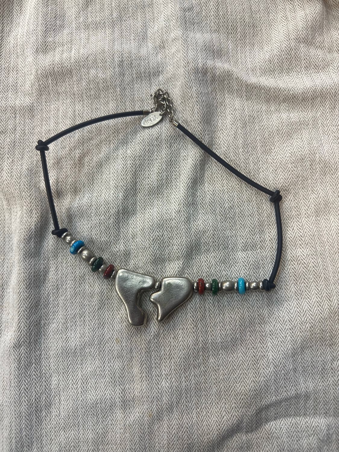 정품 요지야마모토 목걸이 팝니다 상품이미지1