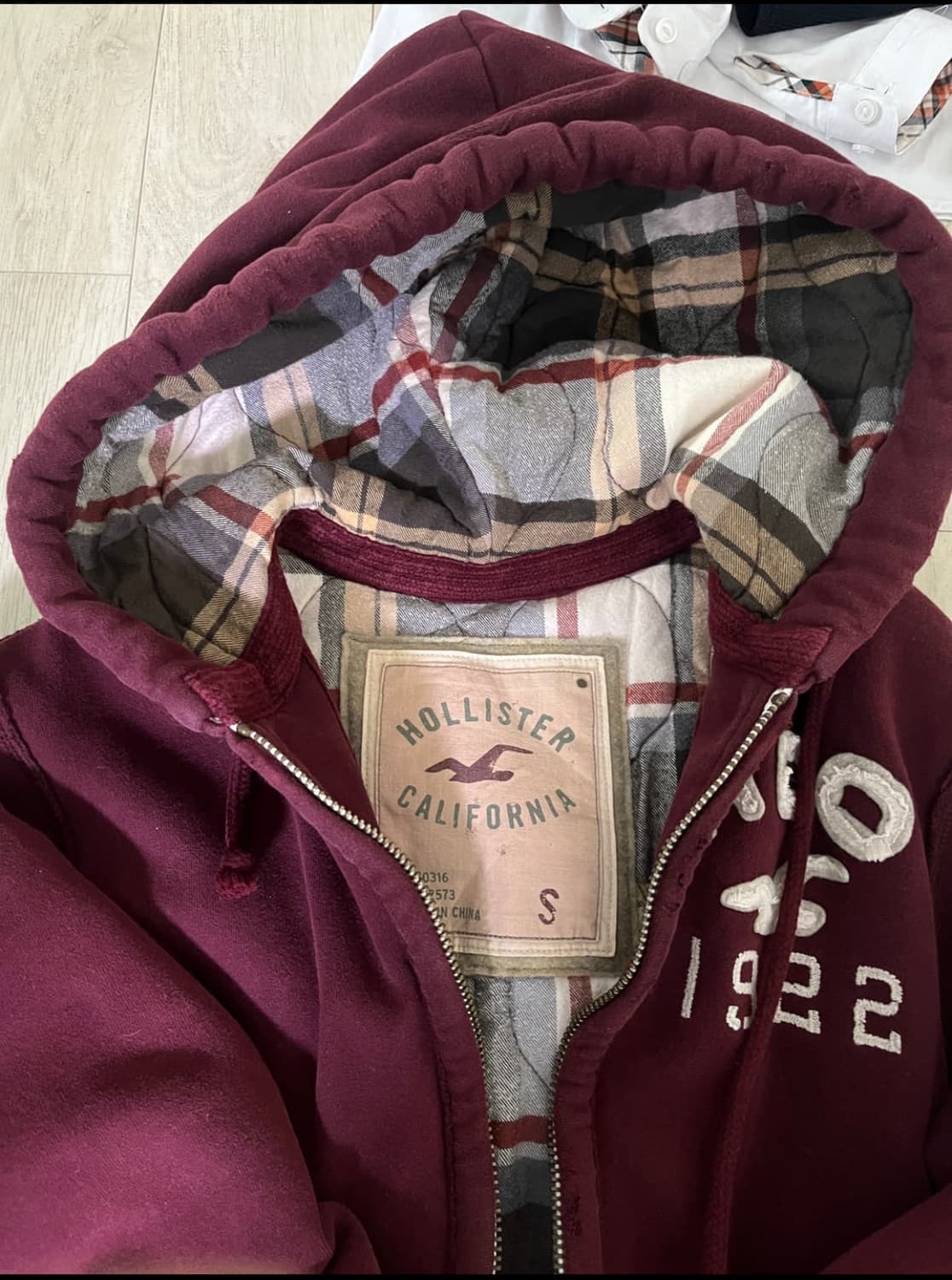 홀리스터 버건디 후드집업 상품이미지4