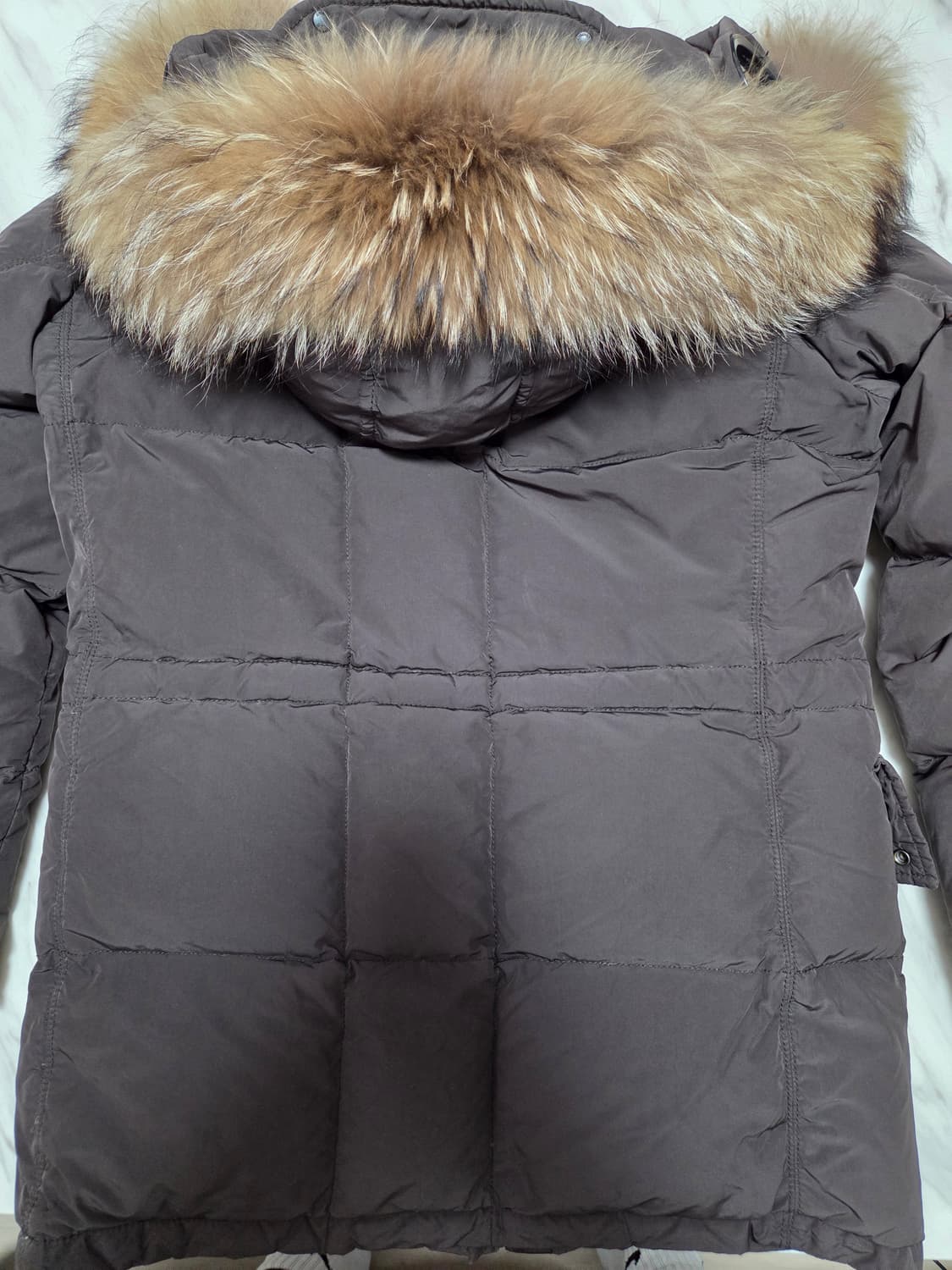 씨피컴퍼니 라쿤퍼 고글 다운 패딩 상품이미지3