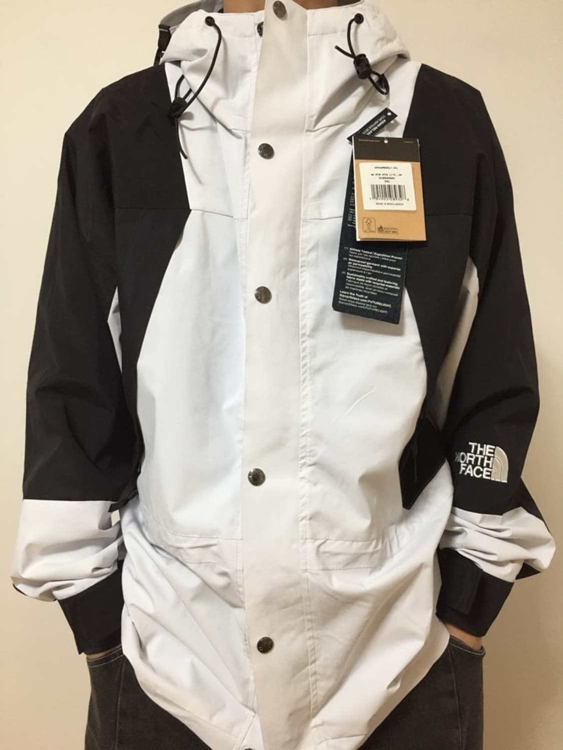 노스페이스 퓨처라이트 바람막이 상품이미지1