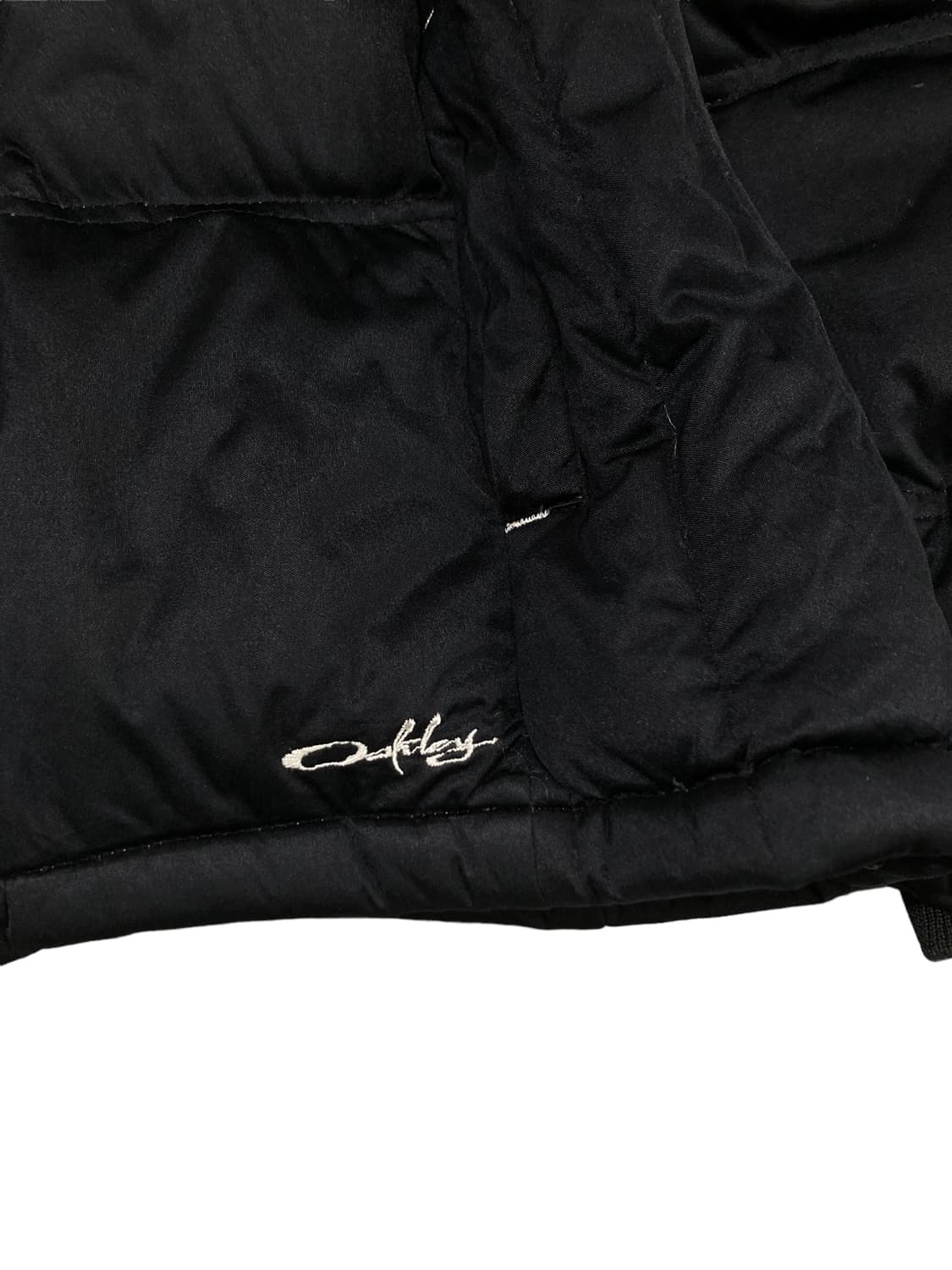 OAKLEY duck down jumper 후루츠패밀리