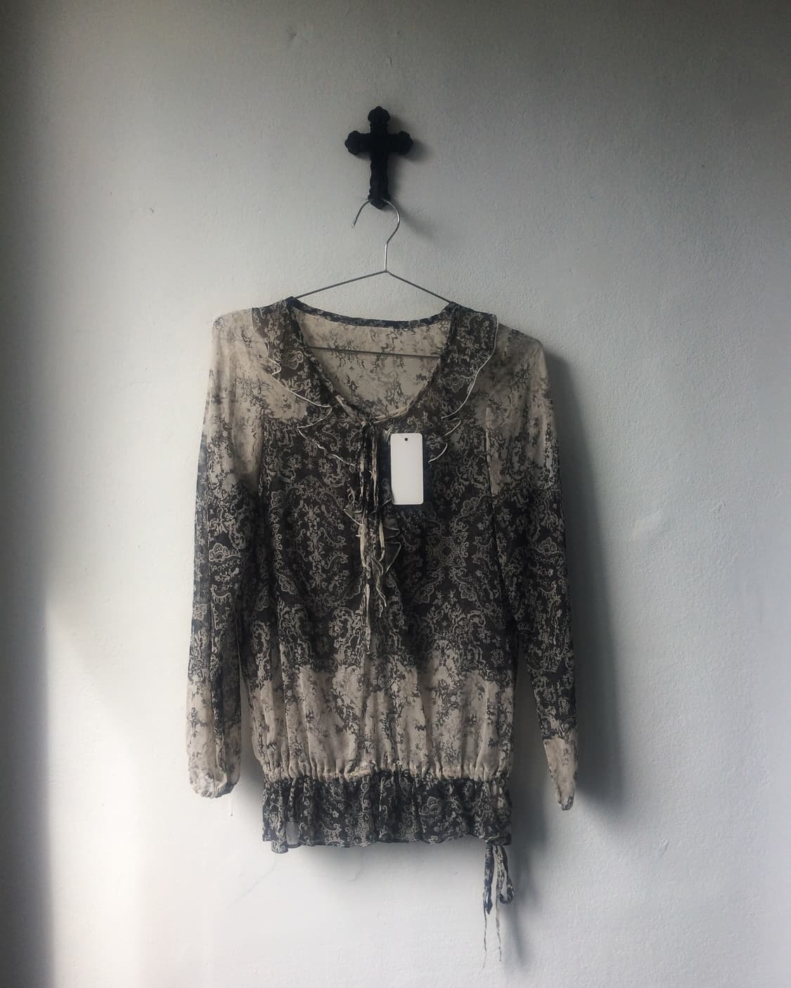 Pattern point ruffle top 상품이미지2