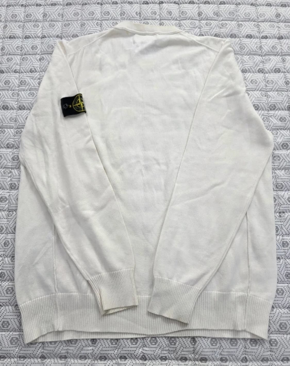 스톤아일랜드 와펜 패치 니트 105 상품이미지3