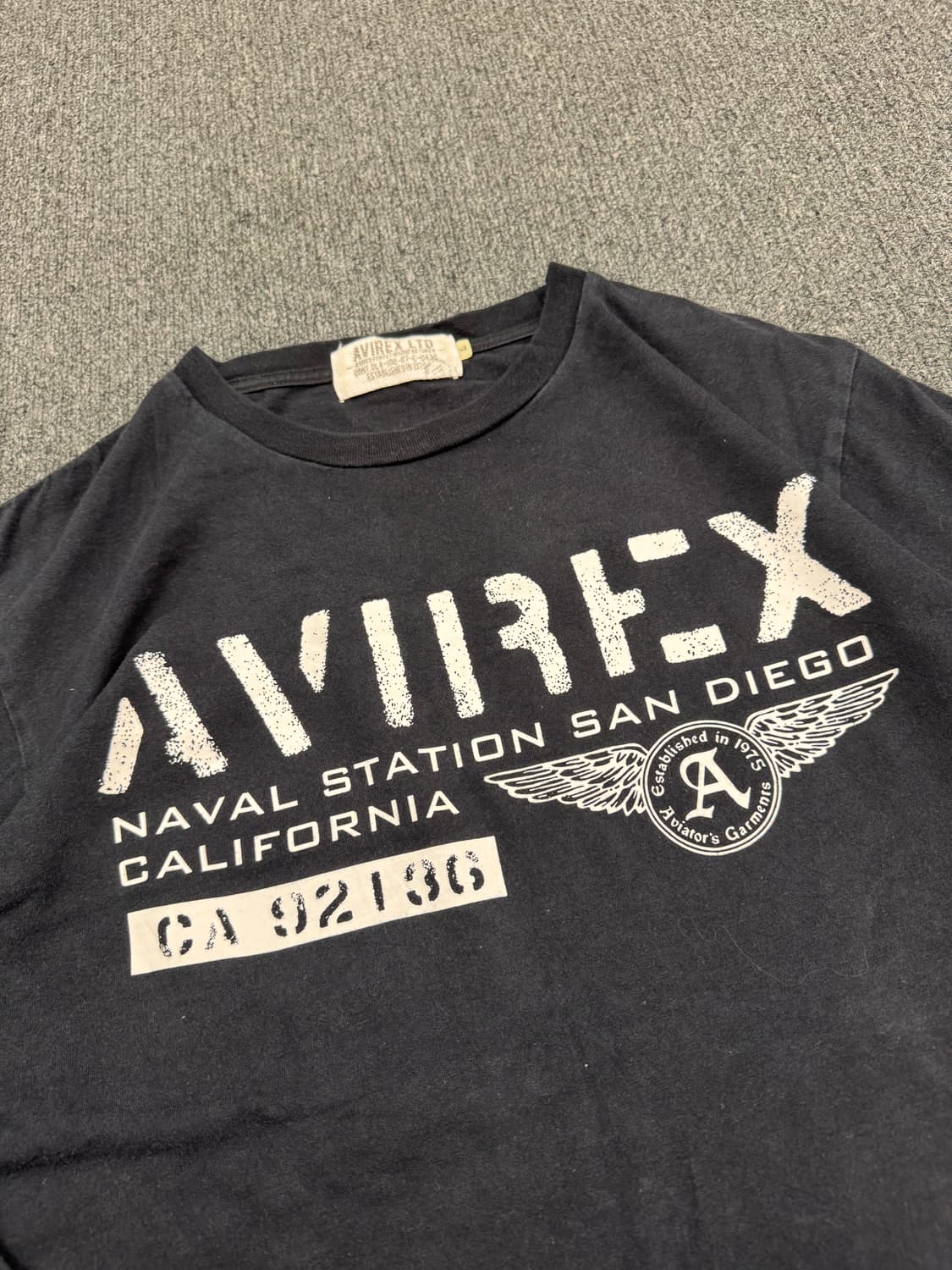 L)AVIREX 빈티지 프린팅 블랙 롱슬리브(변색) 상품이미지2