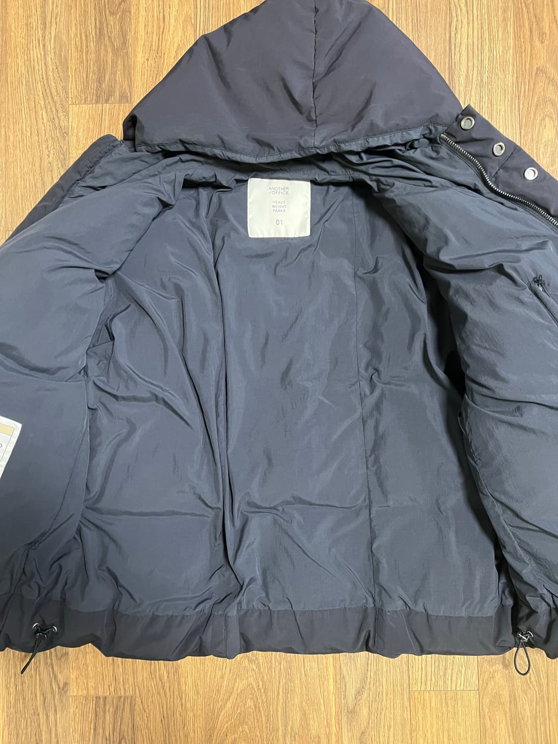 [1] 어나더 오피스 2ND 구스 다운 파카 블랙 상품이미지2