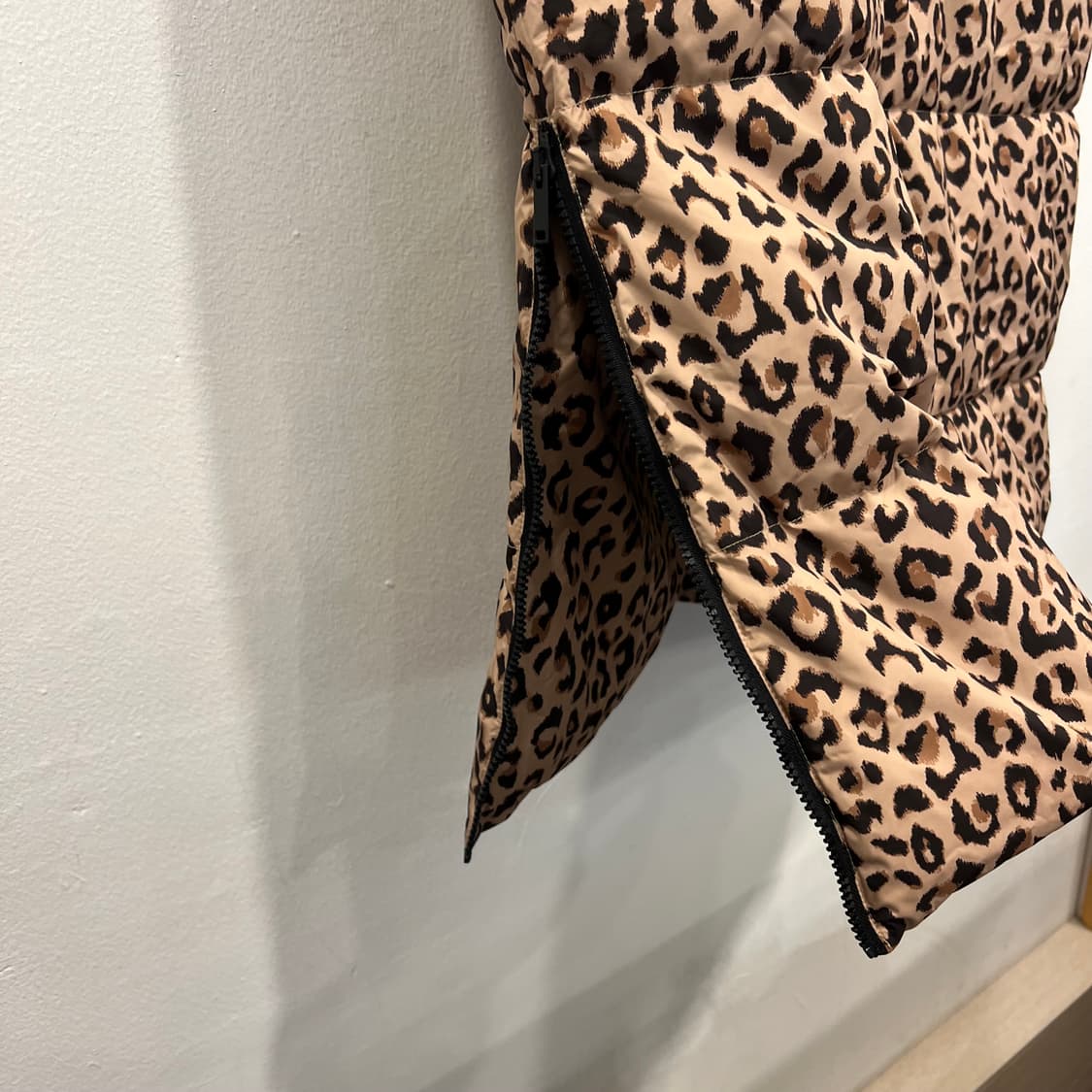 YVES SALOMON 입살로몬 패딩 베스트 상품이미지7