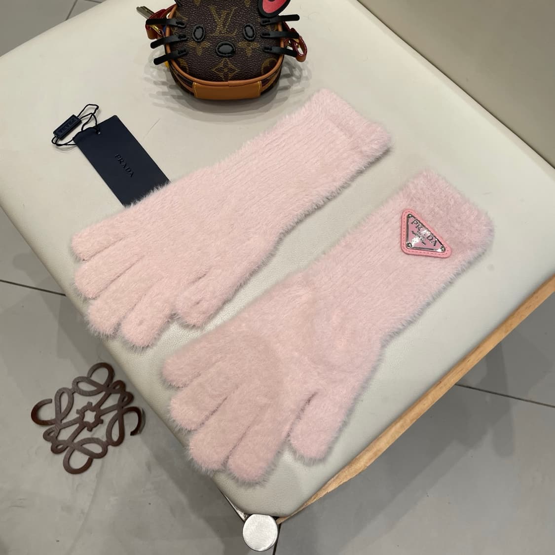 프라다 장갑 여성 기모
 상품이미지2