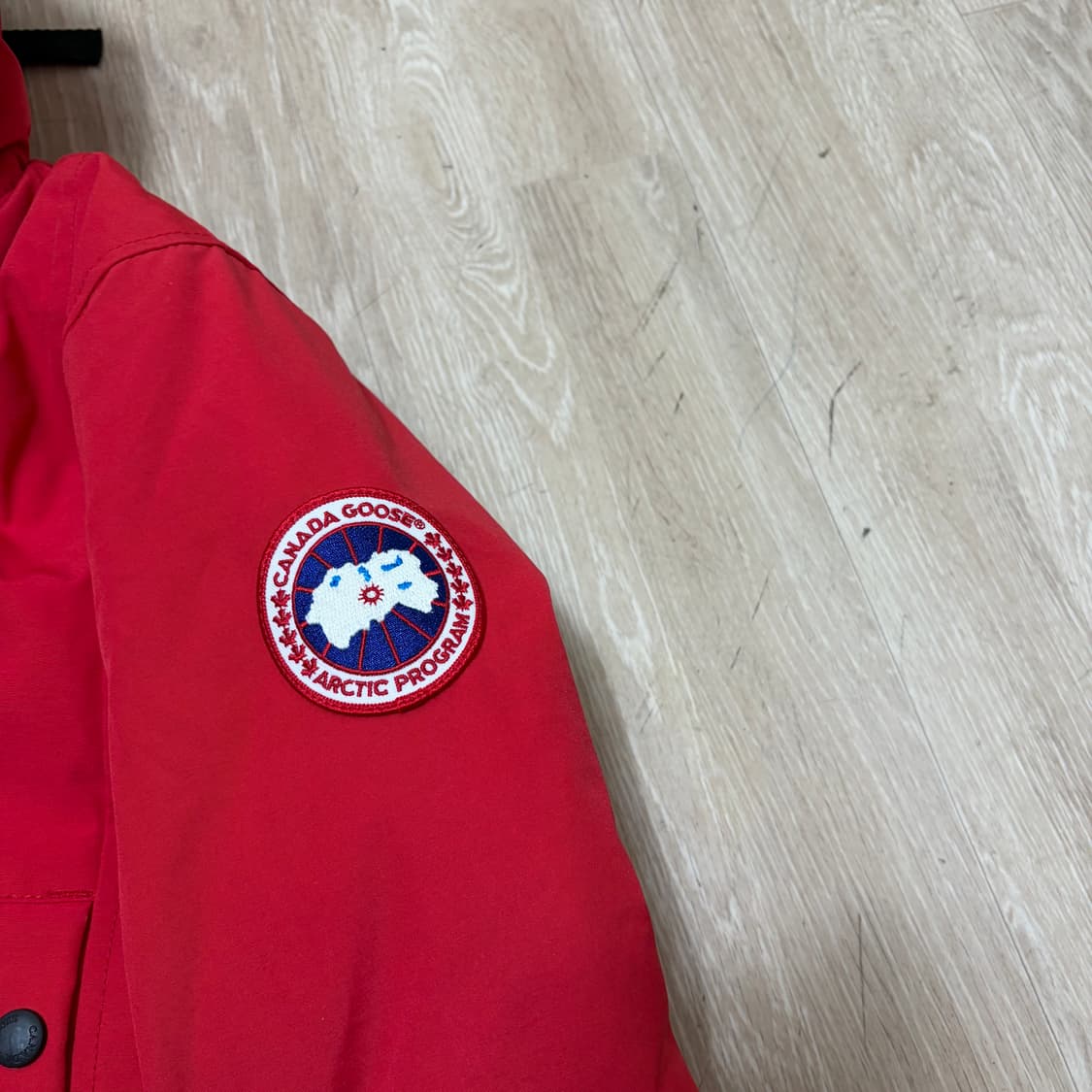 캐나다구스 여성 와펜 프리미엄 후드 롱패딩 S/90  상품이미지5