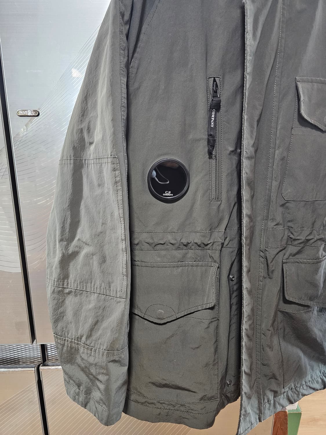 씨피컴퍼니 후드형 올리브 야상형 자켓 팔아요 상품이미지3