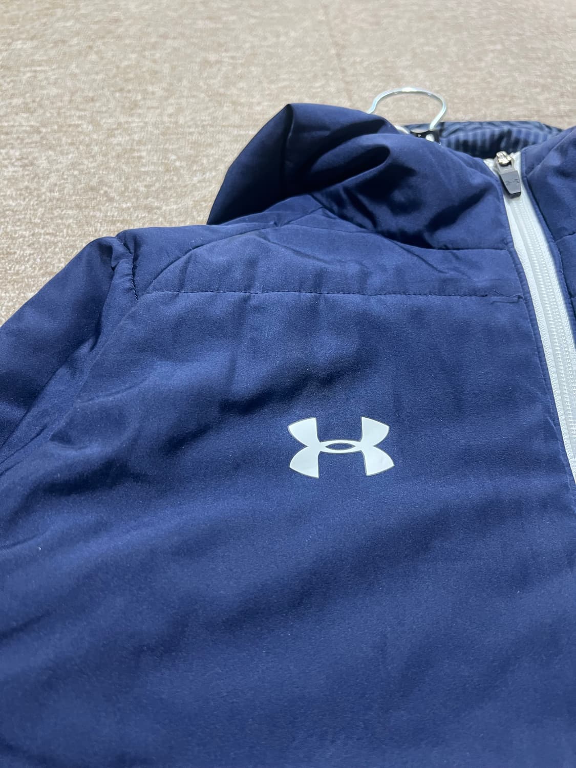 언더아머 패딩 자켓 LG 네이비 상품이미지3