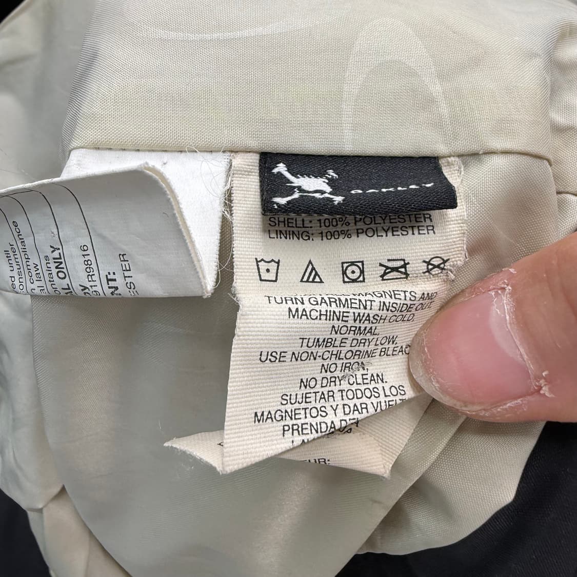 [S] 오클리 레귤러핏 바람막이 점퍼 상품이미지6