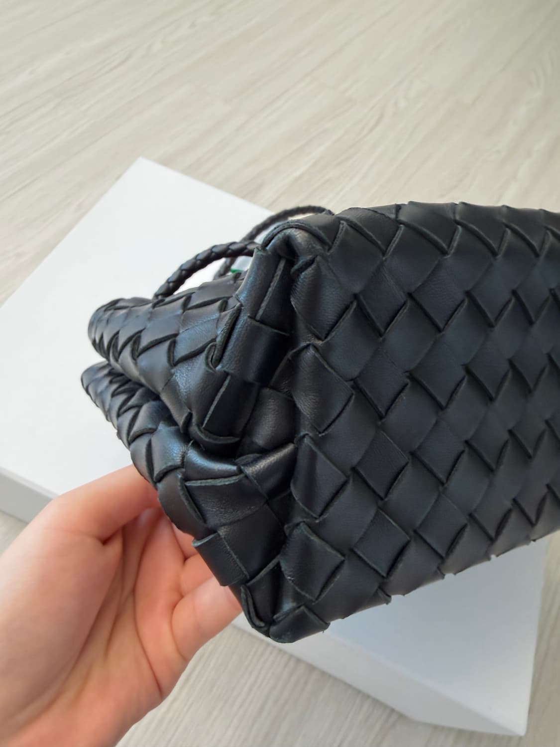 보테가베네타 안디아모 스몰 블랙 상품이미지6