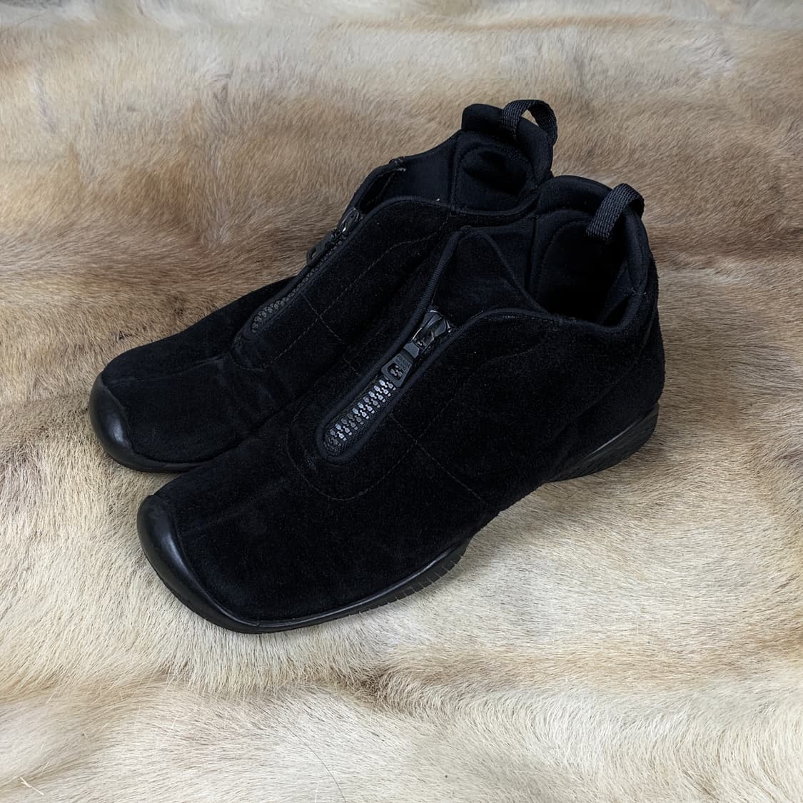 *레어* 프라다 스포츠 스퀘어토 스웨이드 슈즈 상품이미지1