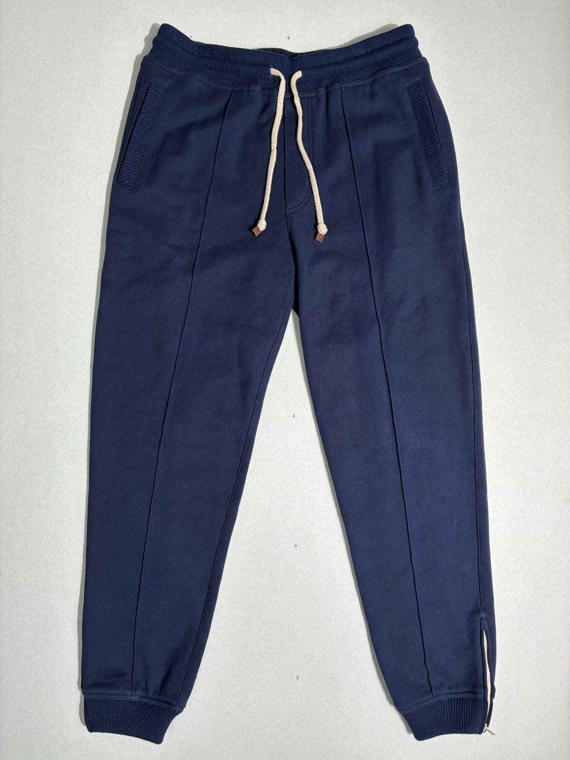 브루넬로 쿠치넬리 캐시미어 리브 트레이닝 조거 팬츠 네이비 L사이즈 상품이미지1