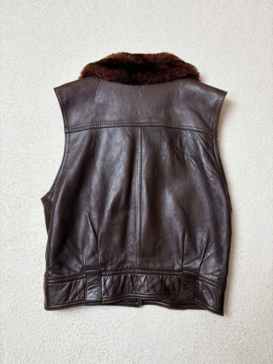 바가텔 90's 우먼스 클래식 양가죽 퍼 베스트 PN6599 상품이미지4