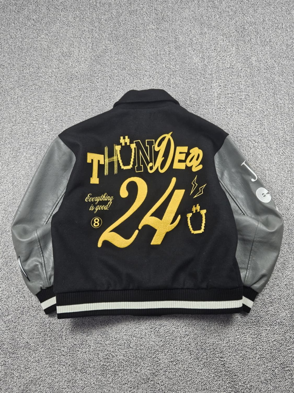 에이티즈 2024팝업 썬더 배색 바시티 자켓 (상세설명참조)/ 10089 상품이미지1