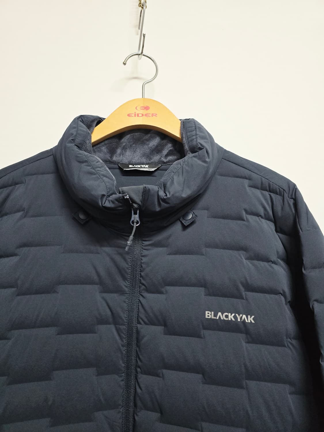 블랙야크 펜타튜브경량 구스패딩 네이비 상품이미지2