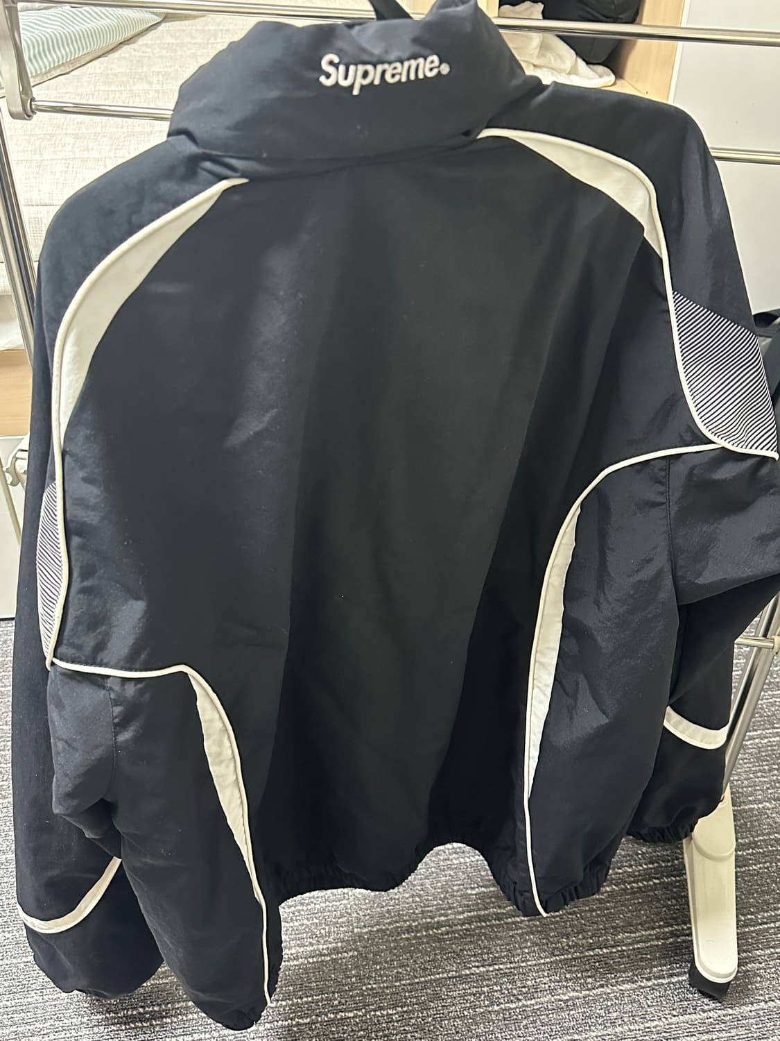 슈프림 엄브로 트랙 자켓 22s L 상품이미지2