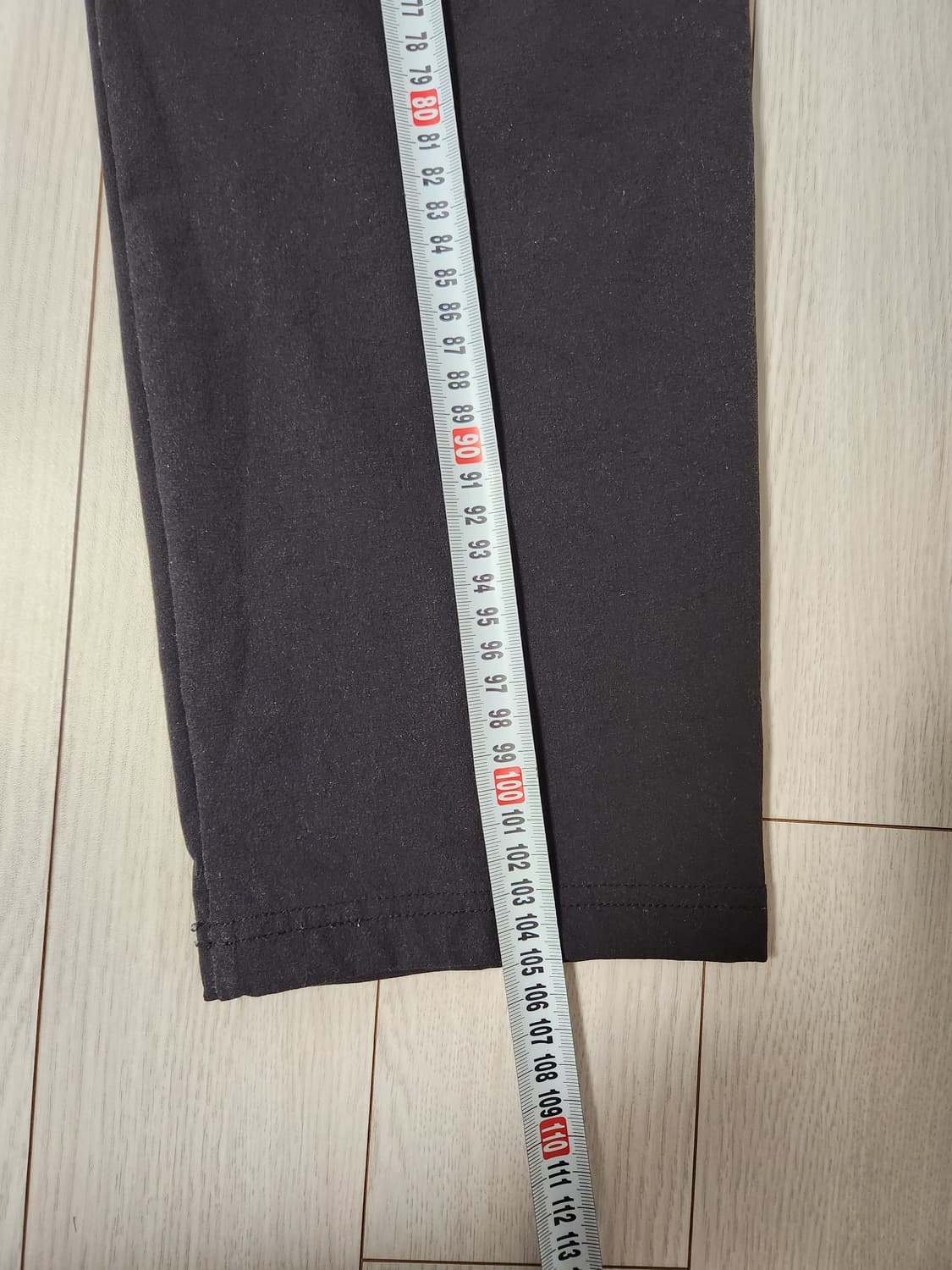 새상품급) 데상트 에센셜 우븐 팬츠 S0321RPT84 사이즈100 2x 상품이미지3