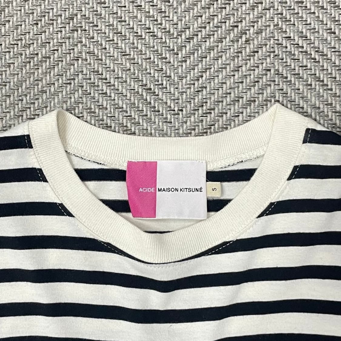 메종 키츠네 자수 티셔츠 v0093 상품이미지6