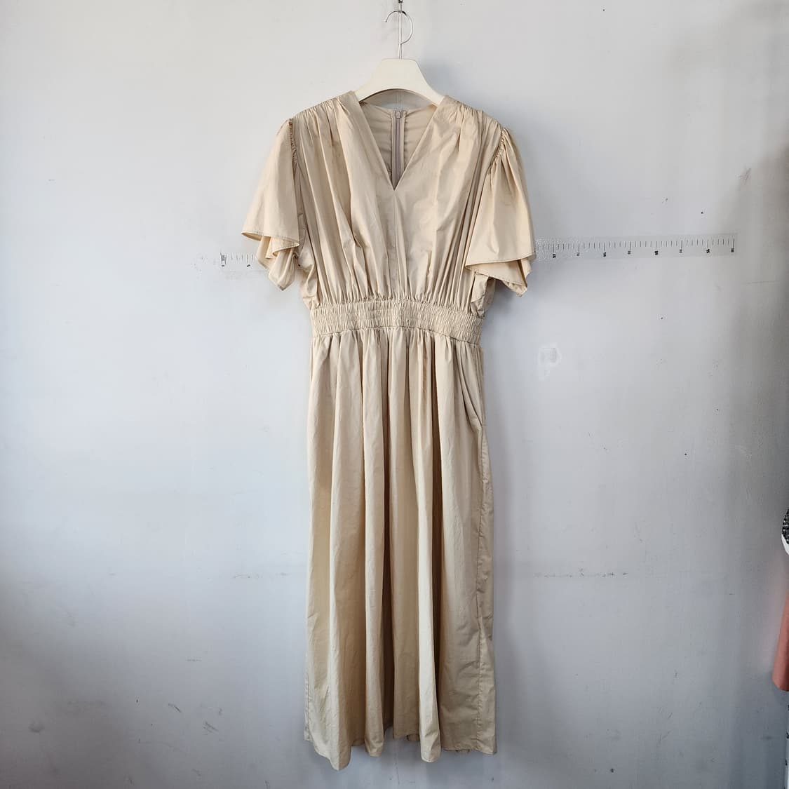  명품 러블리 샤링 베이지 롱원피스 상품이미지1