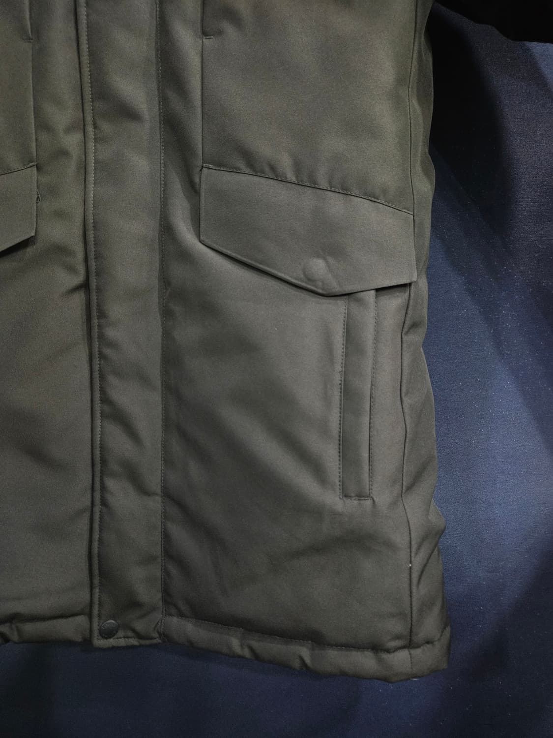 라푸마 차콜컬러 남성 100 구스다운 하프패딩  상품이미지6