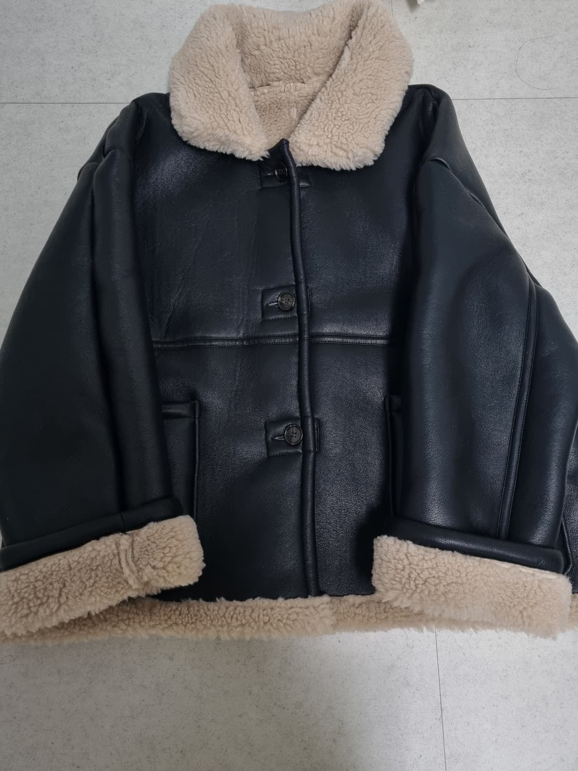 라미네즈 리버시블 무스탕 상품이미지5